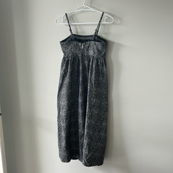 Aware midi dress - Picture 2 of 5